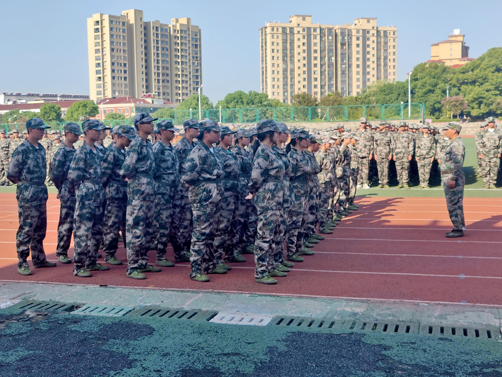 天成中學1.jpg