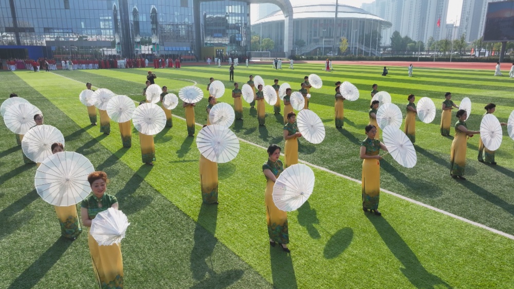 圖為開幕式上的全民健身項目展示環節1.jpg