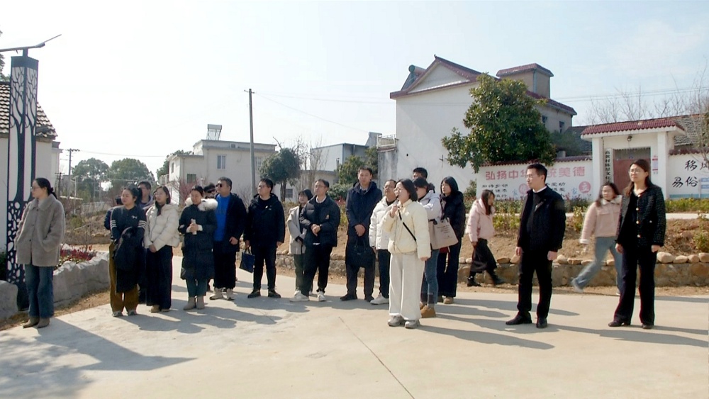 團市委現場參觀.jpg